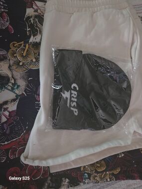 CRISP Black Knit Beanie - Men's Winter Hat